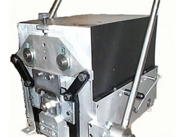 StanGroup Manual goffering elbow machine