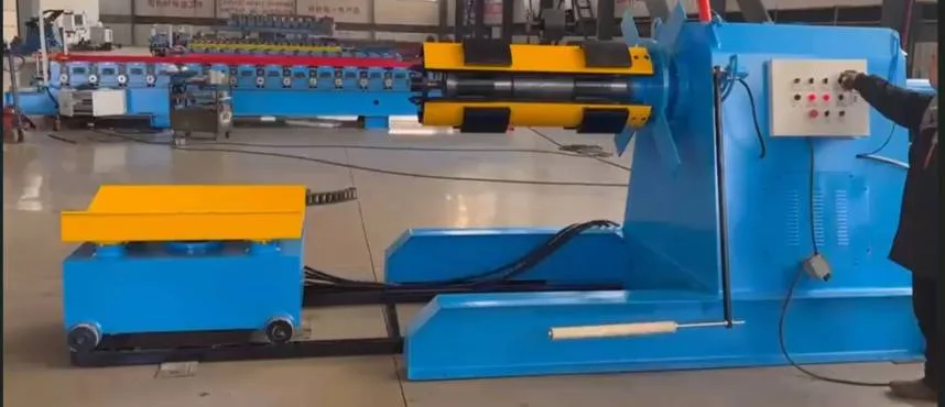 Huachen Hydraulic Decoiler with Coil Car